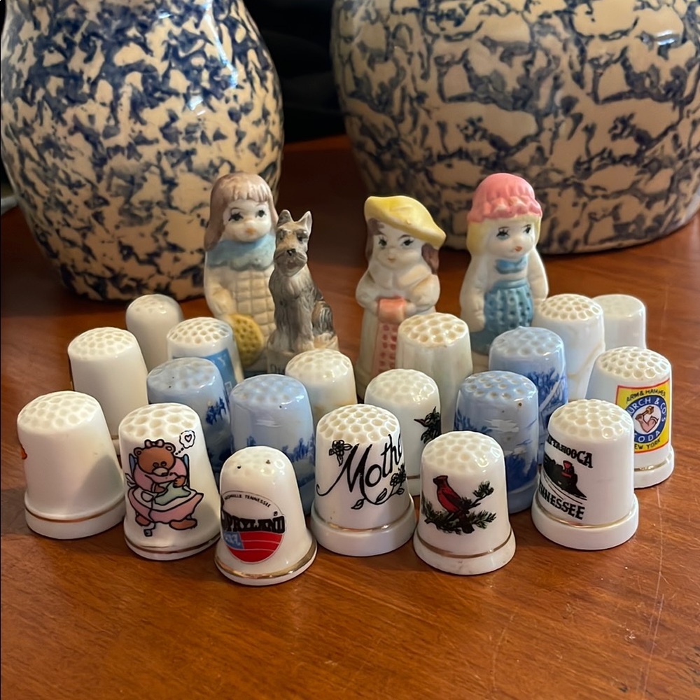 Assorted vintage Decorative Thimbles Collection